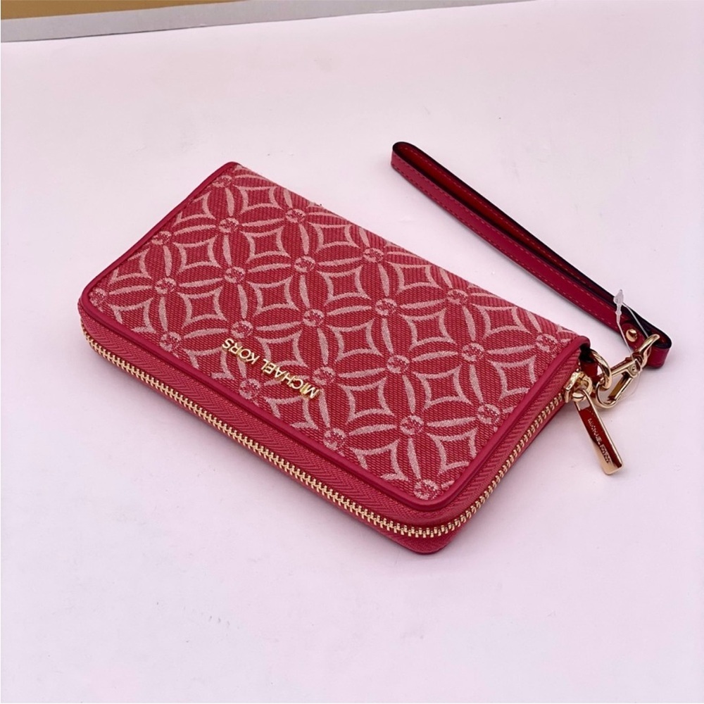 Michael Kors Jet Set Travel Multifunction Large Phone Wallet MK Light Berry - Picture 6 of 10